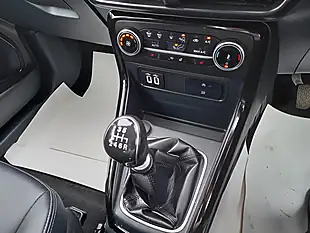 Used 2021 Ford Ecosport Active White - Interior and Exterior details 17