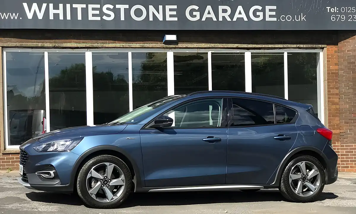 Used 2021 Ford Focus Active Edition Blue - Interior and Exterior details 5