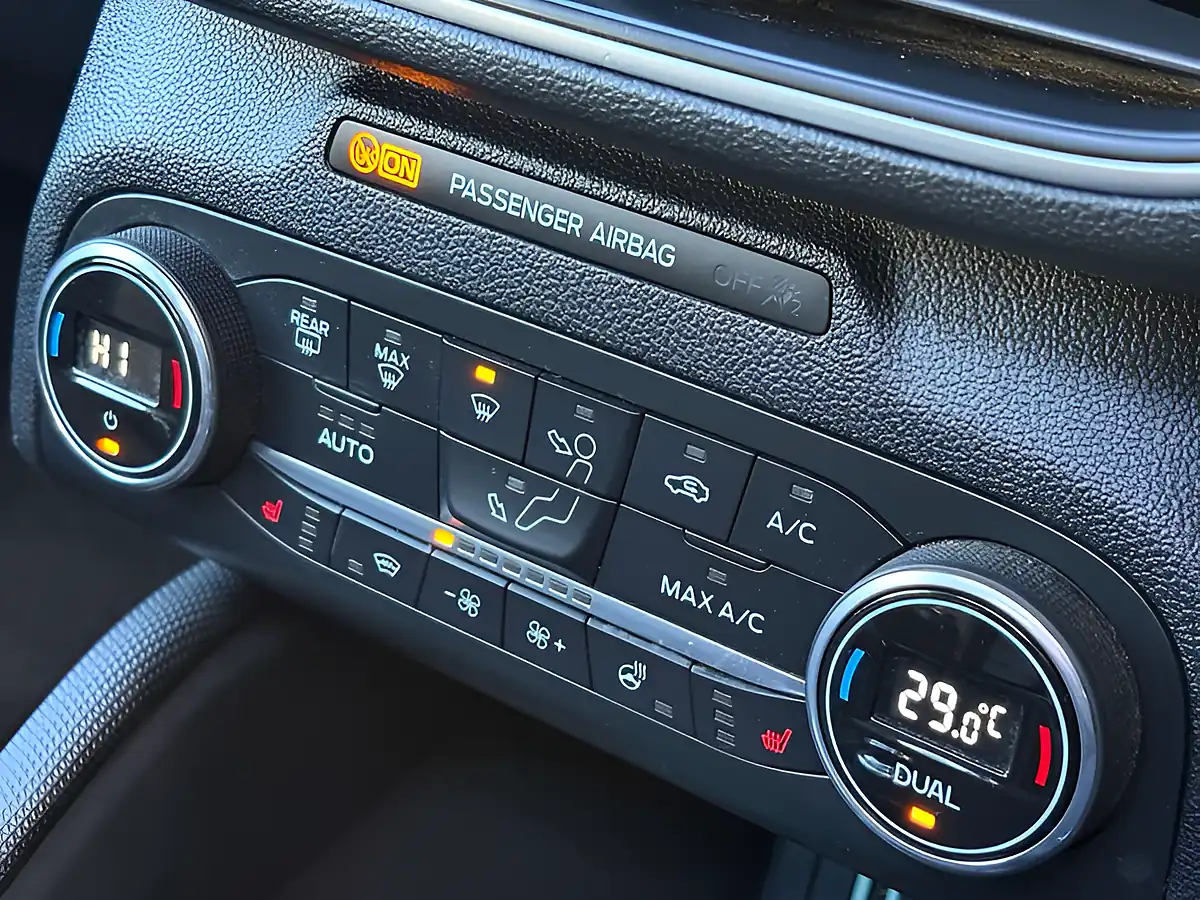 Used 2021 Ford Focus Active X Chrome Blue - Interior and Exterior details 20