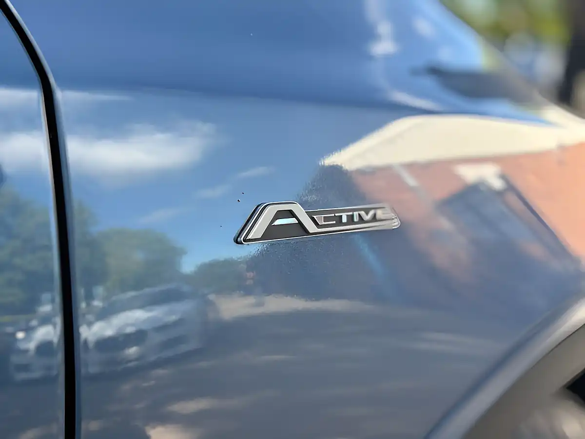 Used 2021 Ford Focus Active X Chrome Blue - Interior and Exterior details 7