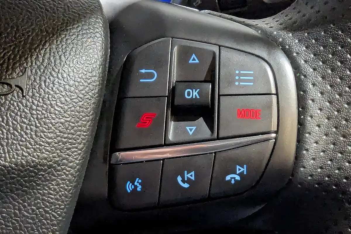 Used 2021 Ford Focus ST Black - Interior and Exterior details 11