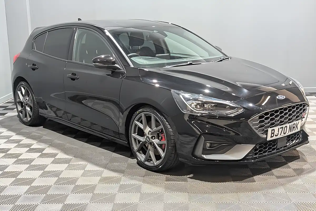 Used 2021 Ford Focus ST Black - Interior and Exterior details 6