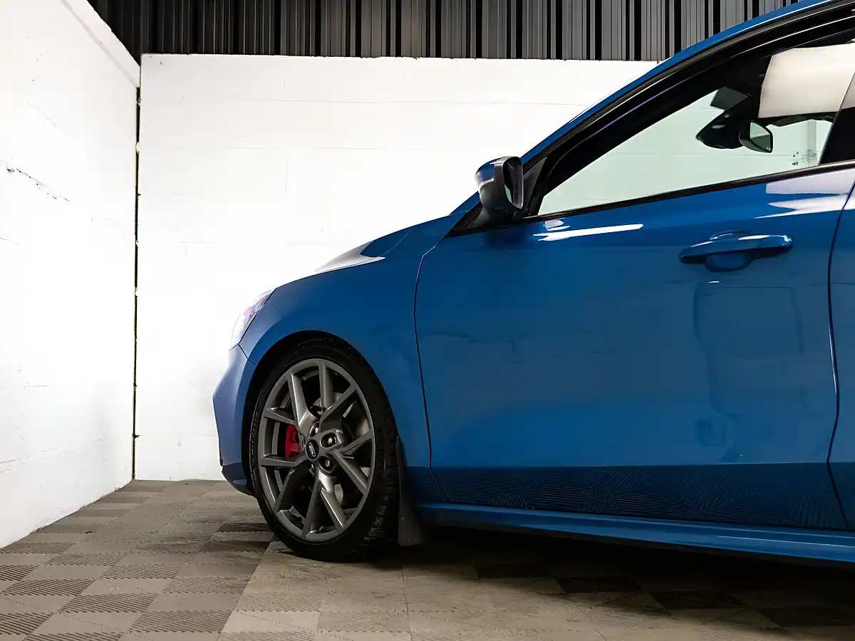 Used 2021 Ford Focus ST Blue - Interior and Exterior details 15