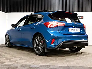 Used 2021 Ford Focus ST Blue - Interior and Exterior details 3