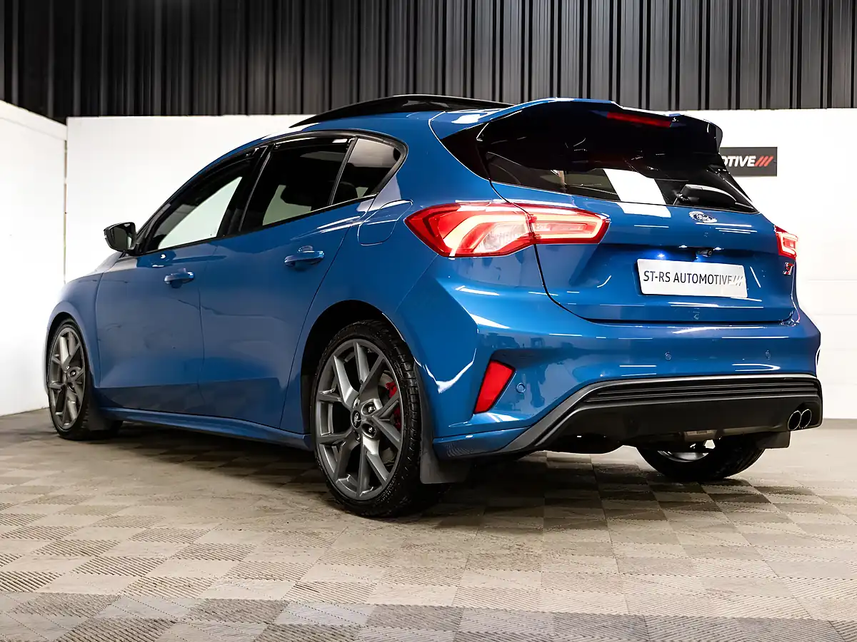 Used 2021 Ford Focus ST Blue - Interior and Exterior details 3