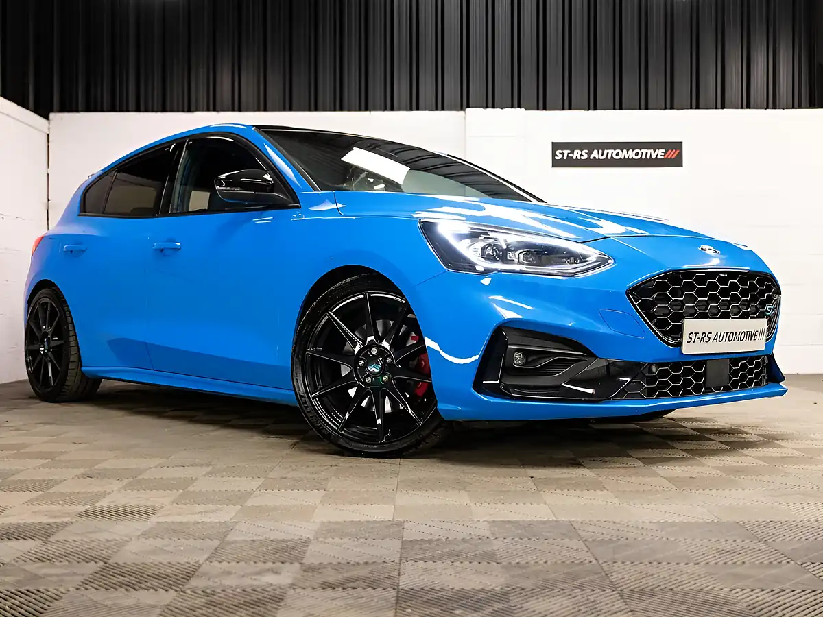 Used 2021 Ford Focus ST Edition Azura Blue - Front View