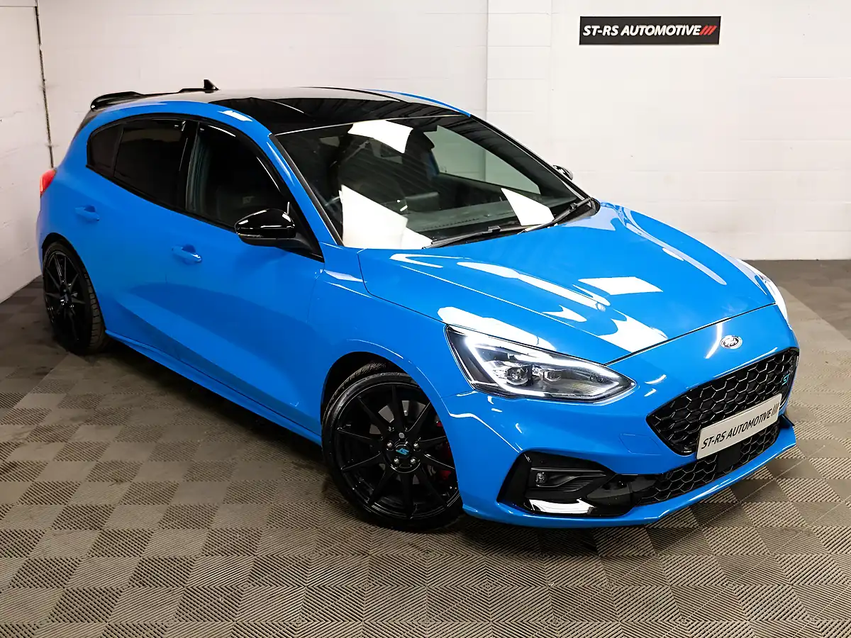 Used 2021 Ford Focus ST Edition Azura Blue - Interior and Exterior details 5