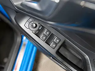Used 2021 Ford Focus ST Edition Azura Blue - Interior and Exterior details 14