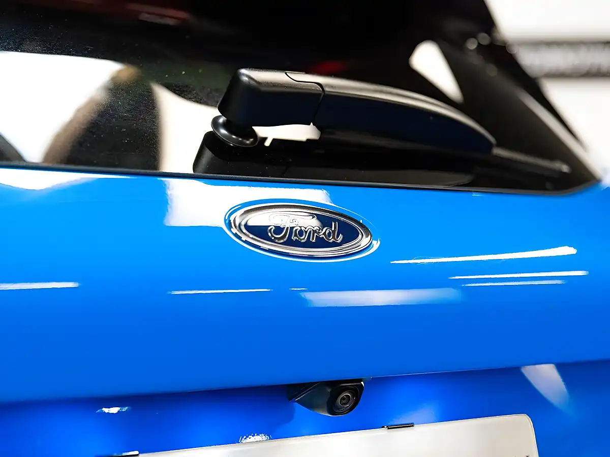 Used 2021 Ford Focus ST Edition Azura Blue - Interior and Exterior details 18