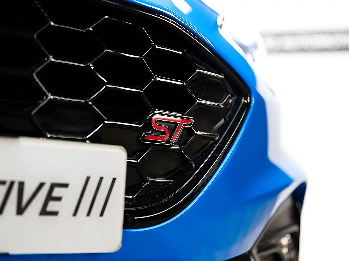 Used 2021 Ford Focus ST Edition Azura Blue - Interior and Exterior details 20