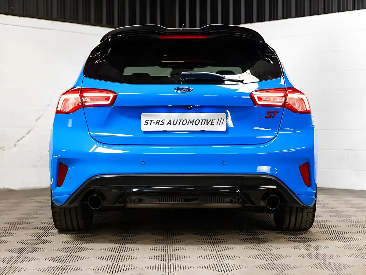 Used 2021 Ford Focus ST Edition Azura Blue - Interior and Exterior details 9