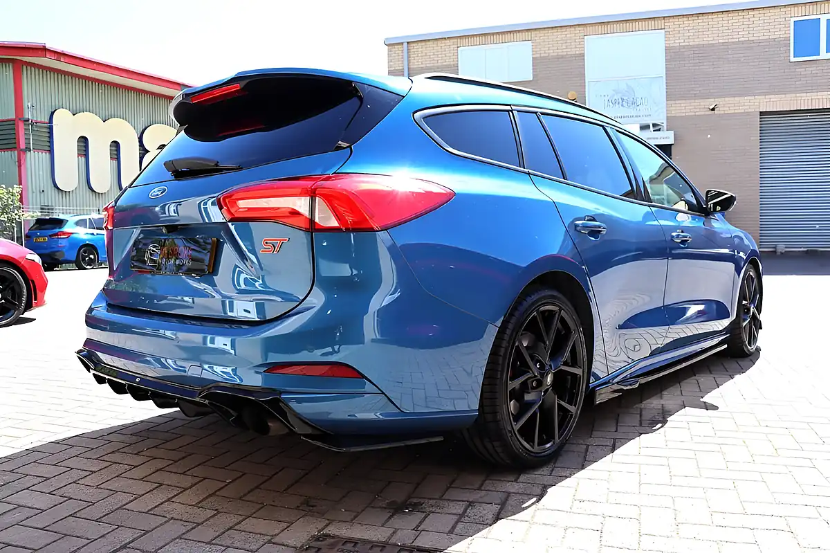 Used 2021 Ford Focus ST Ford Performance Blue - Interior and Exterior details 18