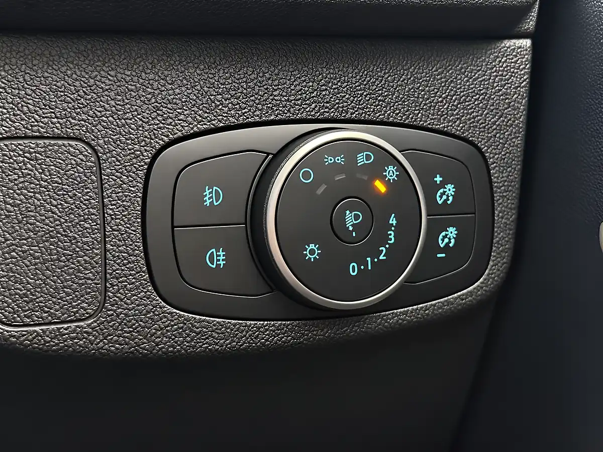 Used 2021 Ford Focus ST-Line Black - Interior and Exterior details 18