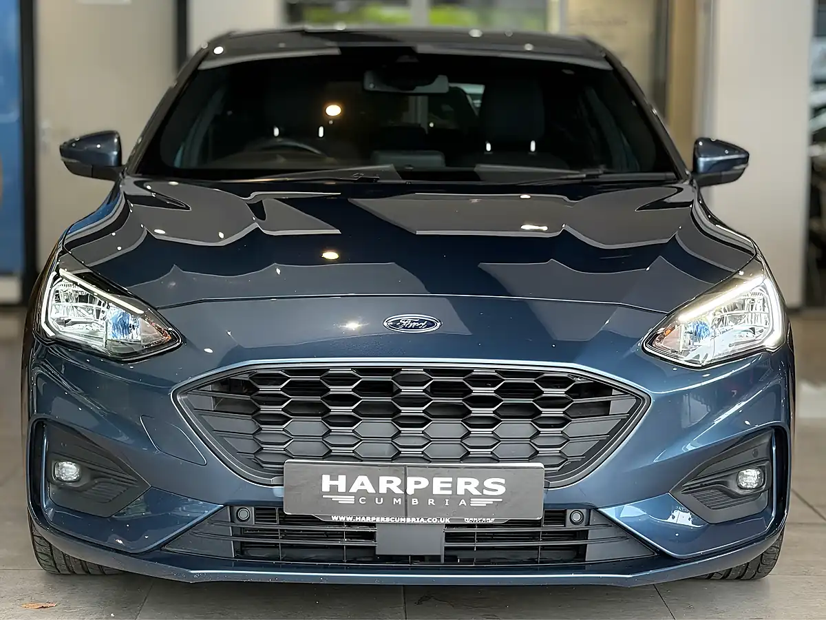 Used 2021 Ford Focus ST-Line Blue - Interior and Exterior details 2