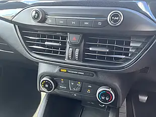 Used 2021 Ford Focus ST-Line Silver - Interior and Exterior details 13