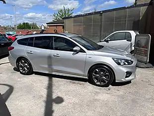 Used 2021 Ford Focus ST-Line Silver - Interior and Exterior details 3