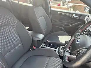 Used 2021 Ford Focus ST-Line Silver - Interior and Exterior details 9