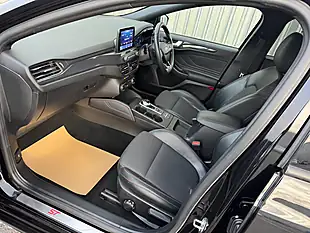 Used 2021 Ford Focus ST-Line X Black - Interior and Exterior details 10