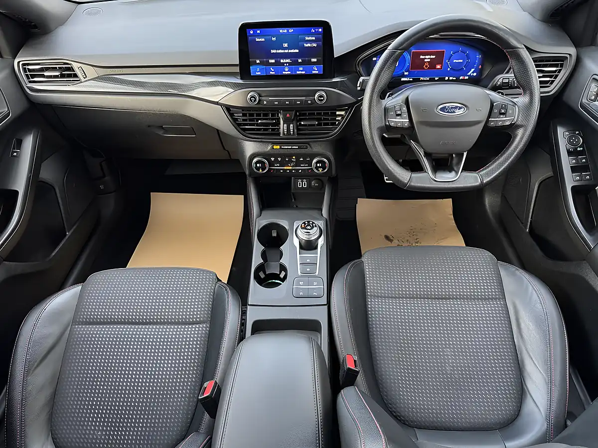 Used 2021 Ford Focus ST-Line X Black - Interior and Exterior details 13