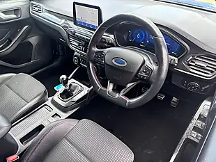 Used 2021 Ford Focus ST-Line X Blue - Interior and Exterior details 14