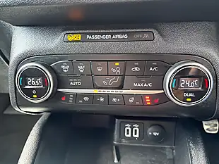 Used 2021 Ford Focus ST-Line X Blue - Interior and Exterior details 15
