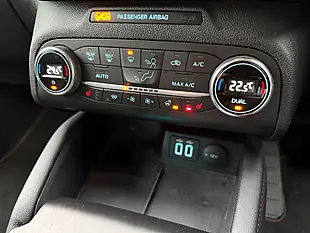 Used 2021 Ford Focus ST-Line X Blue - Interior and Exterior details 13