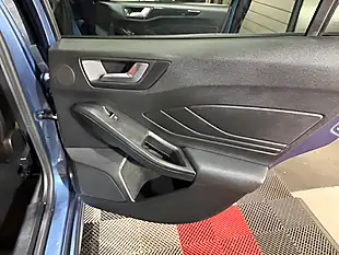 Used 2021 Ford Focus ST-Line X Edition Blue - Interior and Exterior details 14