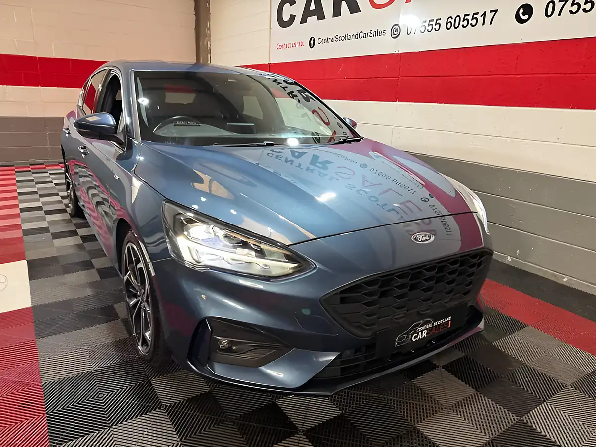 Used 2021 Ford Focus ST-Line X Edition Blue - Interior and Exterior details 5