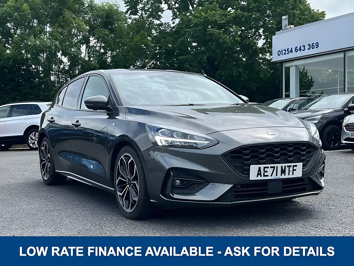 Used 2021 Ford Focus ST-Line X Magnetic Grey - Front View