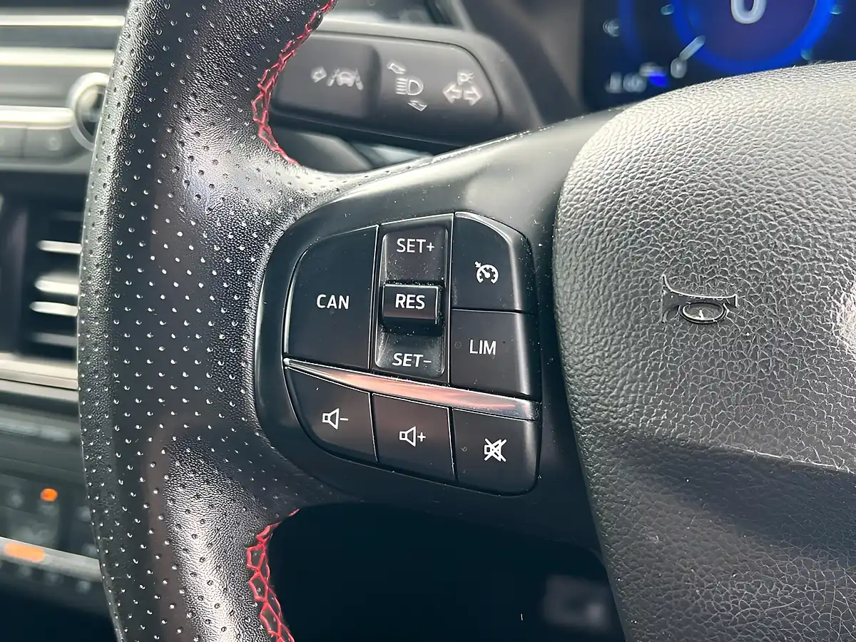 Used 2021 Ford Focus ST-Line X Magnetic Grey - Interior and Exterior details 20