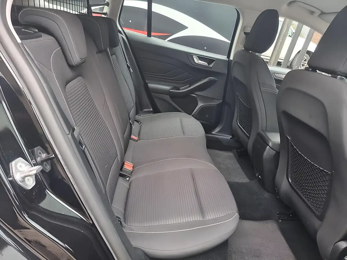 Used 2021 Ford Focus Titanium Black - Interior and Exterior details 13