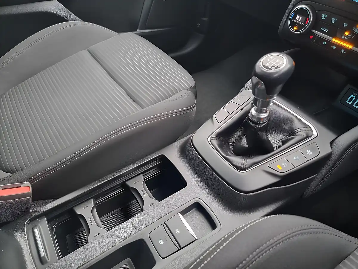 Used 2021 Ford Focus Titanium Black - Interior and Exterior details 19