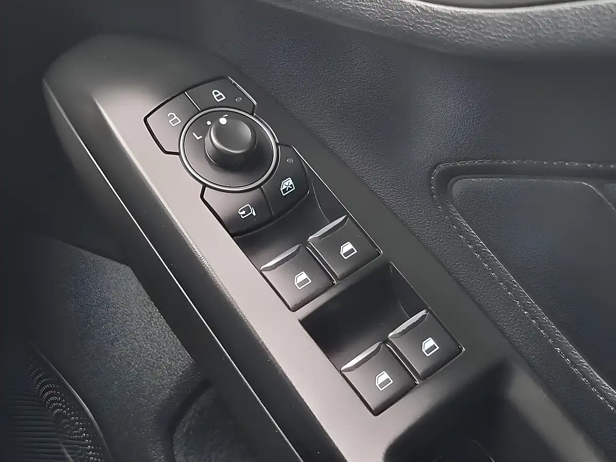 Used 2021 Ford Focus Titanium Black - Interior and Exterior details 20