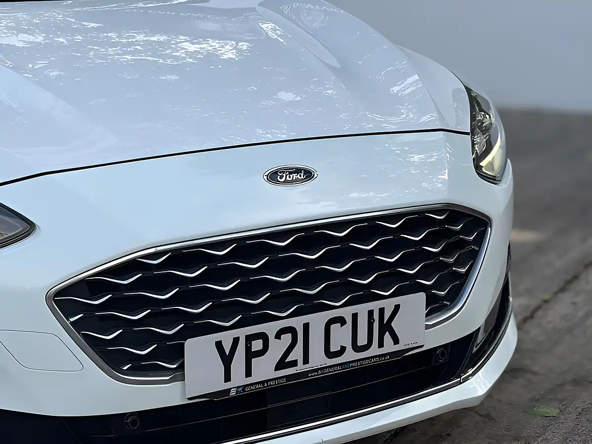 Used 2021 Ford Focus Vignale Frozen White - Interior and Exterior details 4
