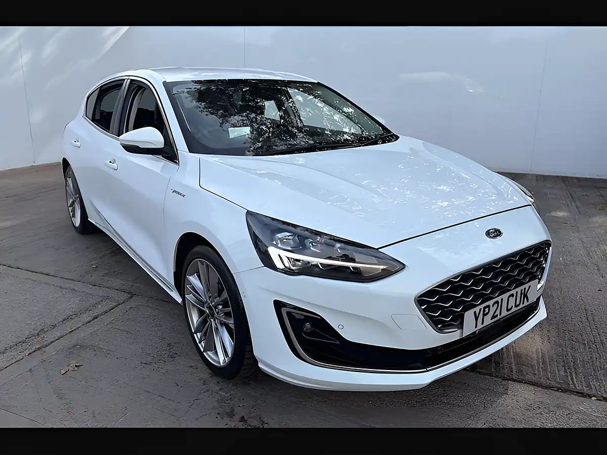 Used 2021 Ford Focus Vignale Frozen White - Interior and Exterior details 5