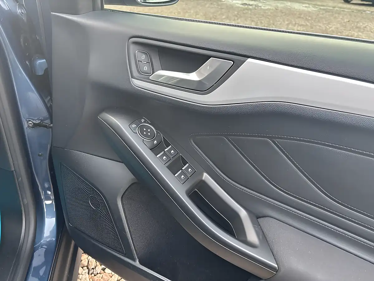 Used 2021 Ford Focus Zetec Blue - Interior and Exterior details 20