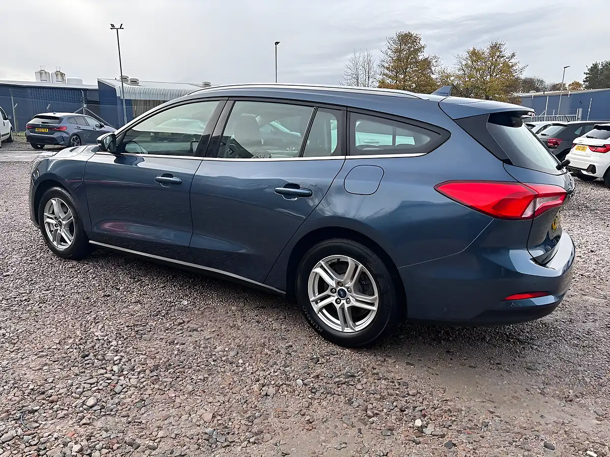 Used 2021 Ford Focus Zetec Blue - Interior and Exterior details 9