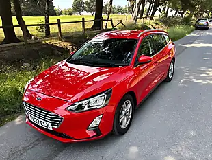 Used 2021 Ford Focus Zetec Red - Interior and Exterior details 10