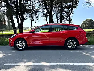 Used 2021 Ford Focus Zetec Red - Interior and Exterior details 12