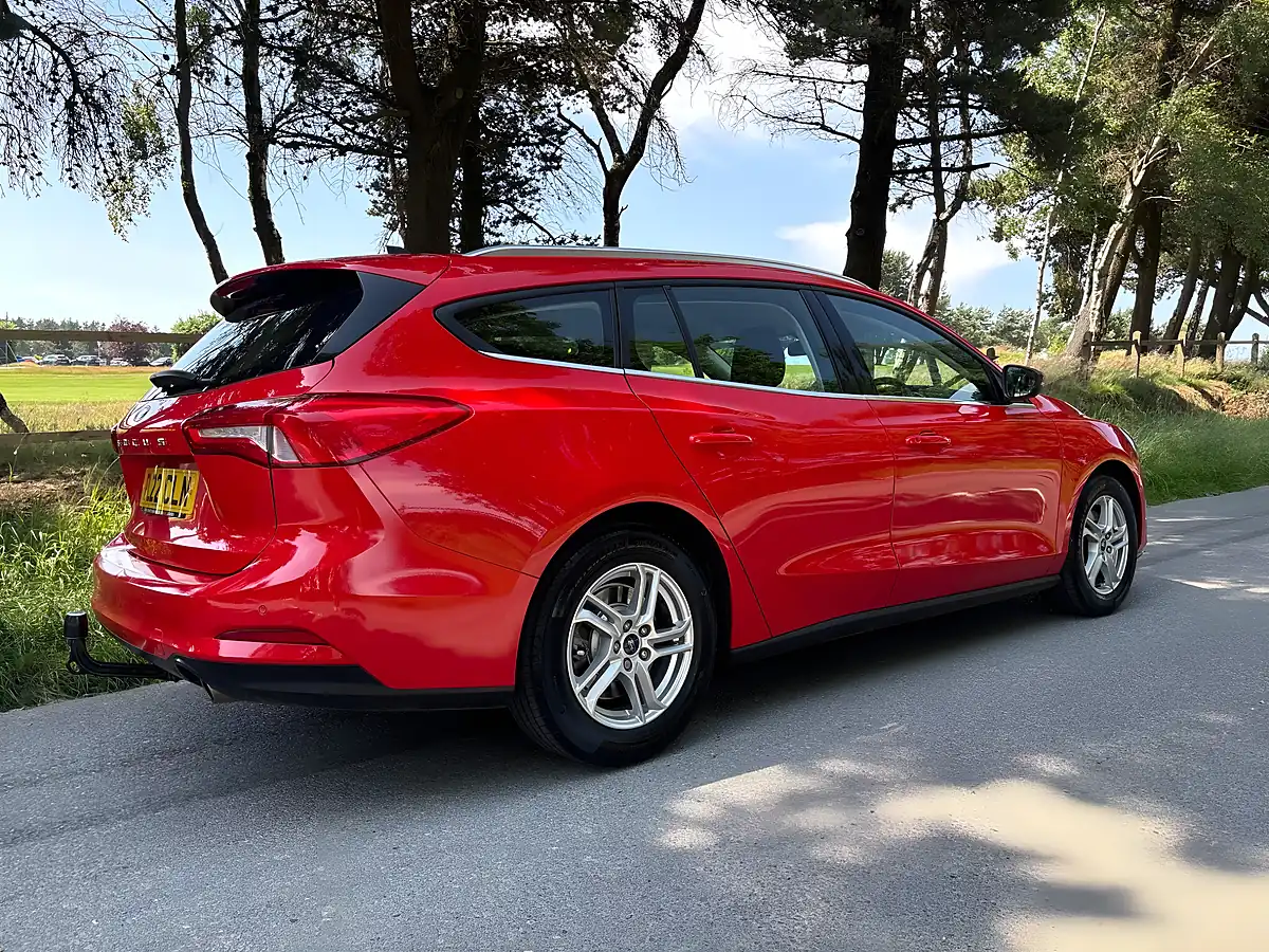 Used 2021 Ford Focus Zetec Red - Interior and Exterior details 6