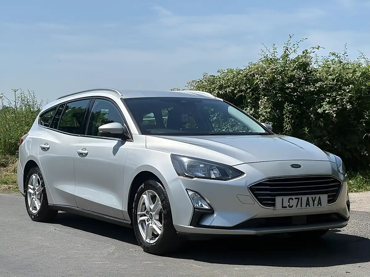 Used 2021 Ford Focus Zetec Silver - Front View