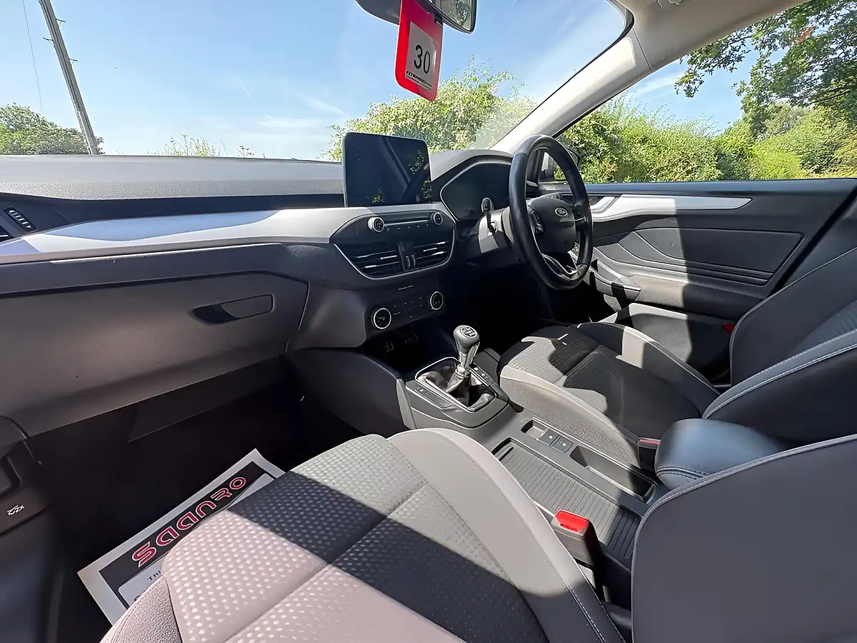 Used 2021 Ford Focus Zetec Silver - Interior and Exterior details 13