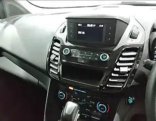 Used 2021 Ford Grand Tourneo Connect Titanium Grey - Interior and Exterior details 9