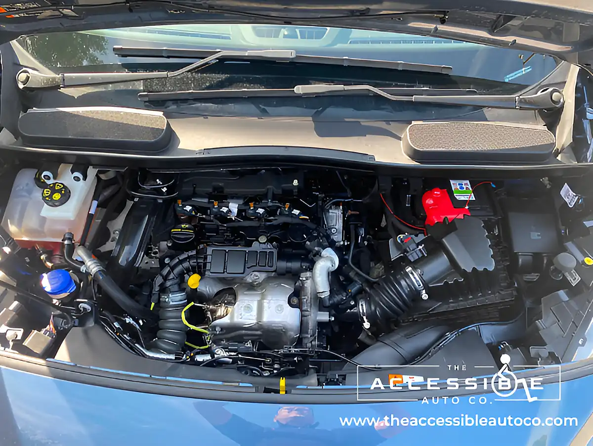 Used 2021 Ford Grand Tourneo Connect Zetec Grand Tourneo Blue - Interior and Exterior details 16