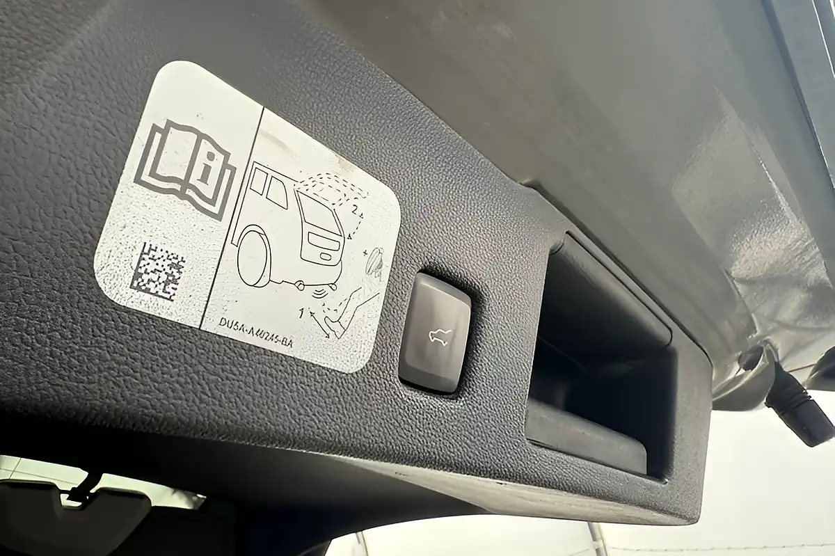 Used 2021 Ford Kuga ST-Line Edition Grey - Interior and Exterior details 16