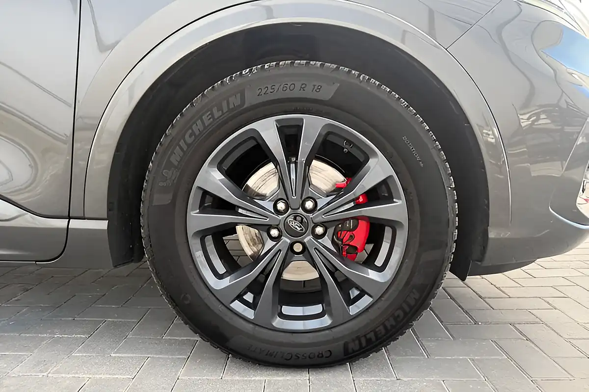 Used 2021 Ford Kuga ST-Line Edition Grey - Interior and Exterior details 4