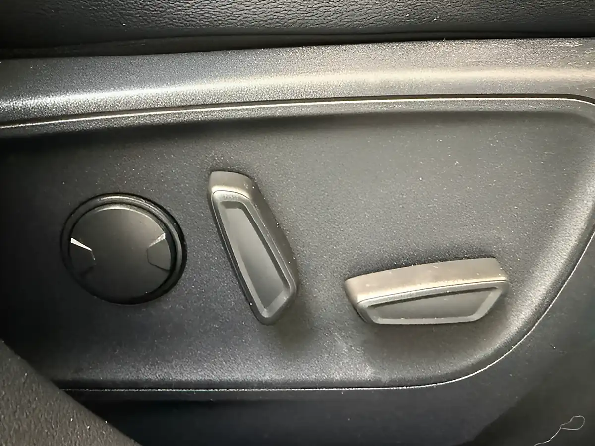 Used 2021 Ford Kuga ST-Line Edition Magnetic Grey - Interior and Exterior details 13