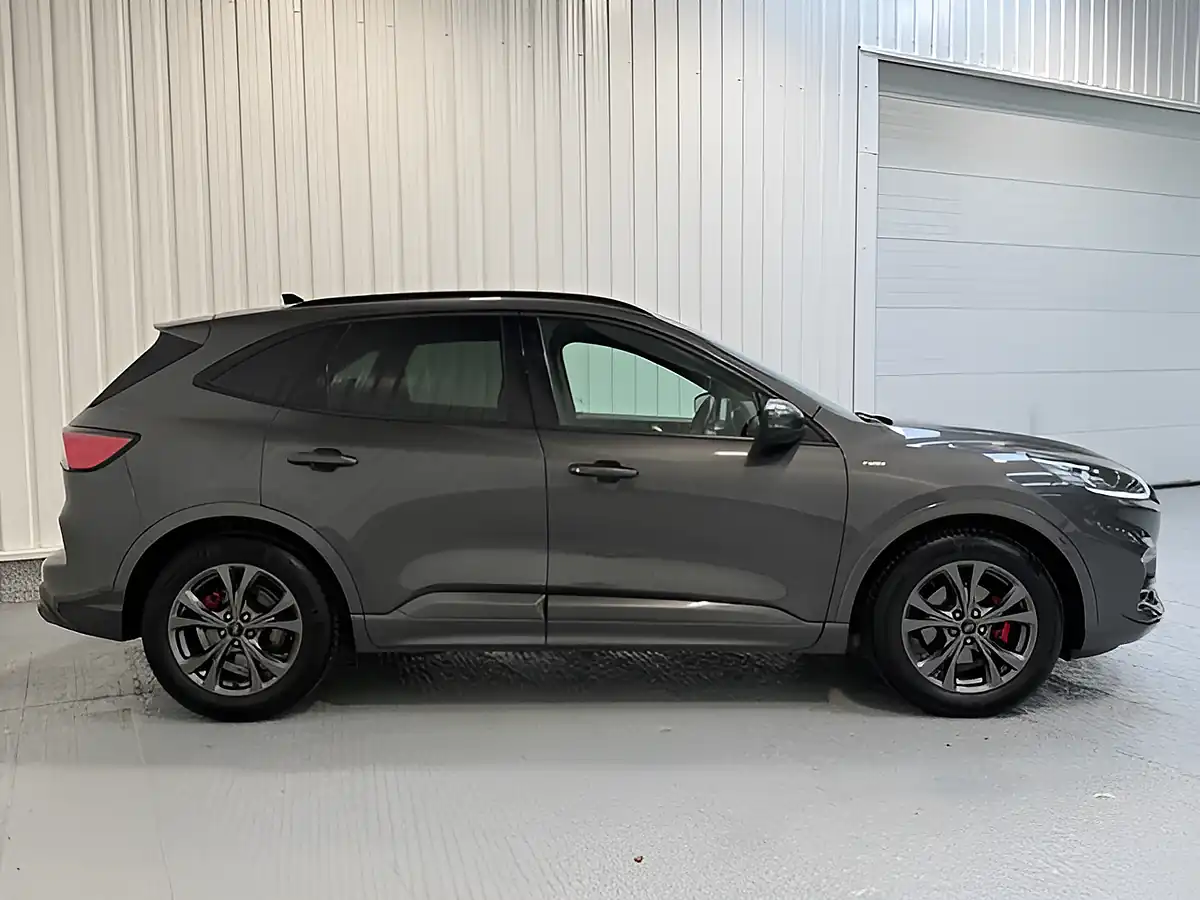 Used 2021 Ford Kuga ST-Line Edition Magnetic Grey - Interior and Exterior details 4