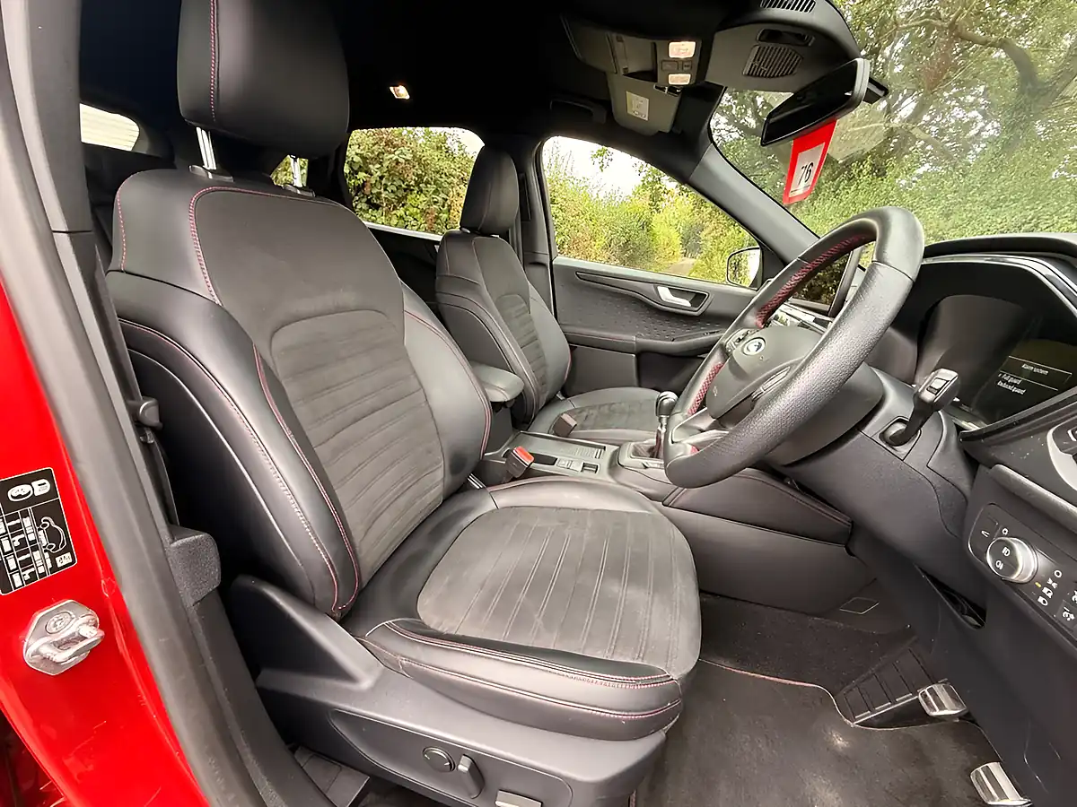 Used 2021 Ford Kuga ST-Line Edition Red - Interior and Exterior details 9