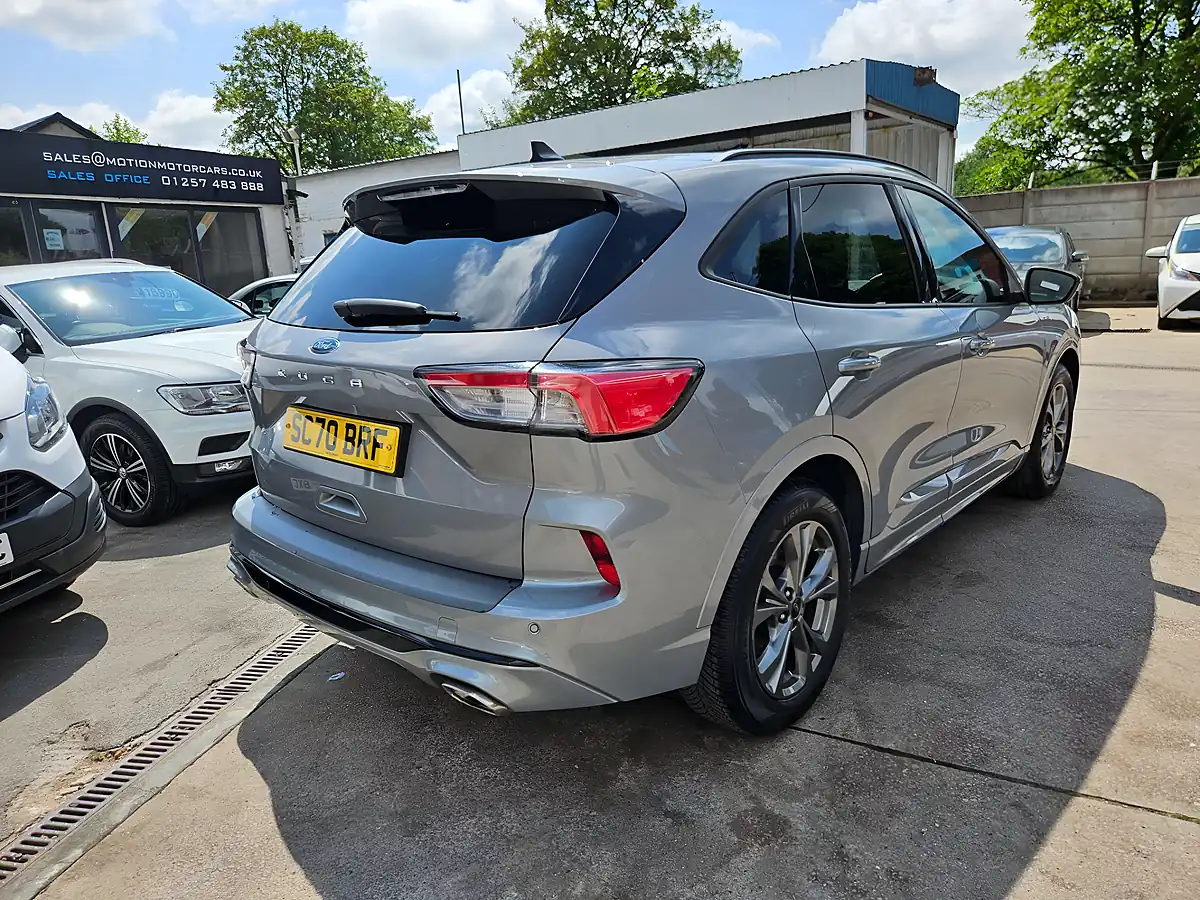 Used 2021 Ford Kuga ST-Line Silver - Interior and Exterior details 15